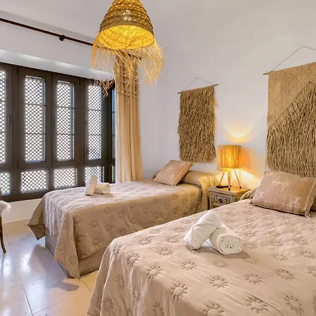 Gadea 7-2 Apartment