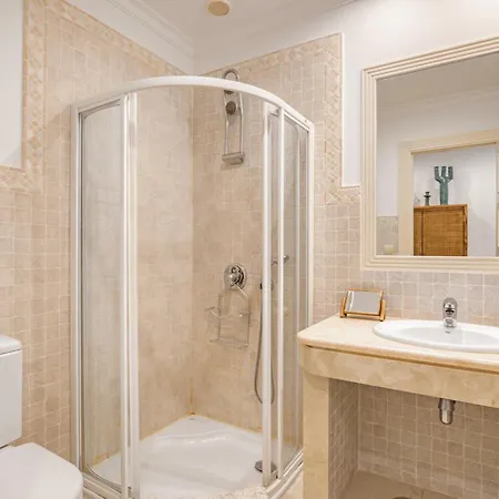 Gadea 7-2 Apartment